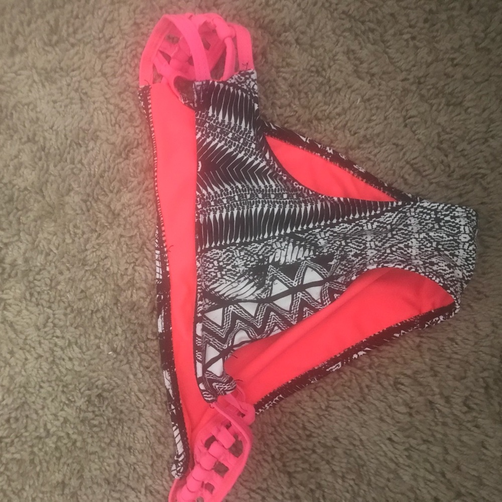 Bikini bottoms